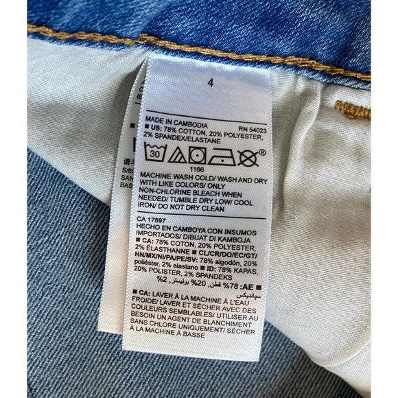NWT Old Navy Super Skinny Jeans Size 4 Women’s Blue - Picture 5 of 9